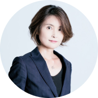 新井 智美